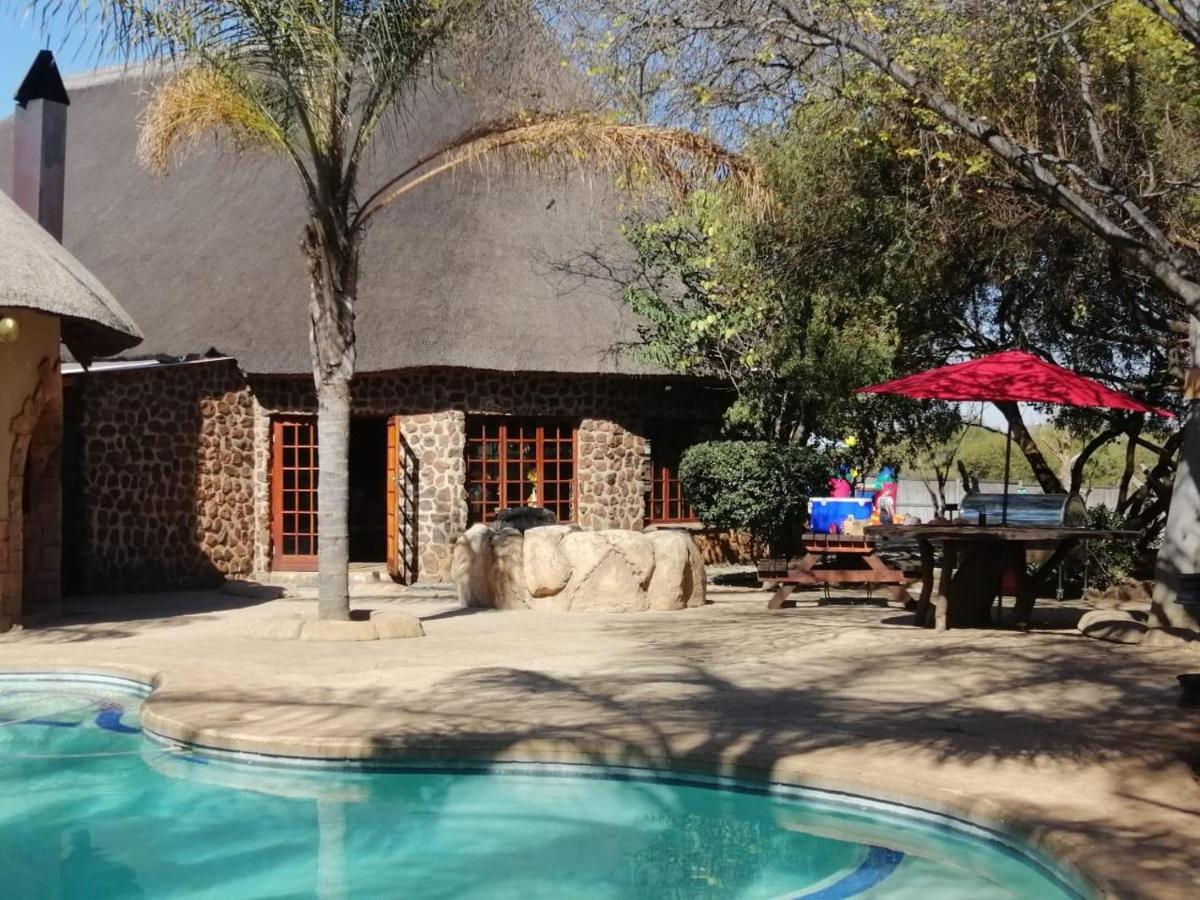 63 On Nyala, Lodge Venue & Conference Pyramid Exterior photo